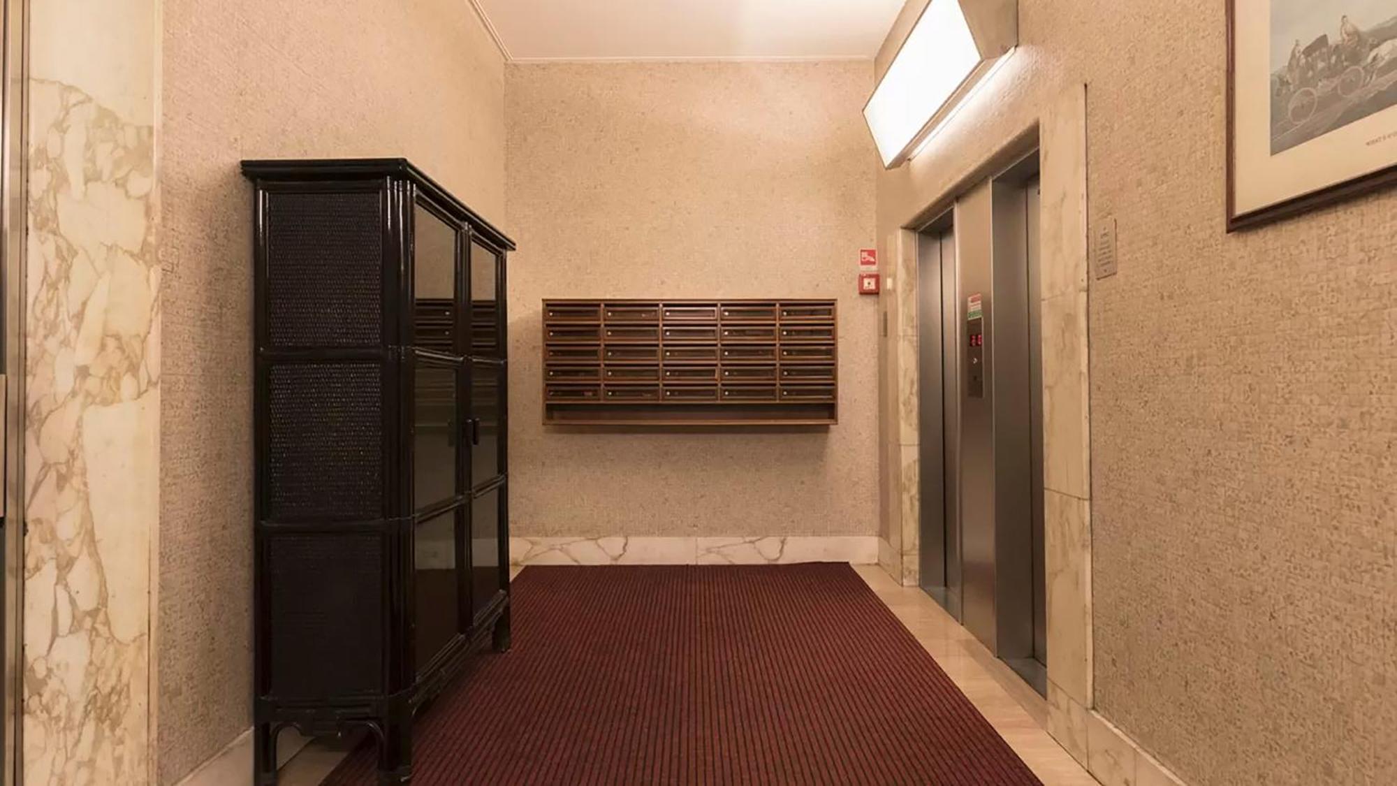 Classbnb - Two Apartments 400 Meters From The Duomo Milano Eksteriør bilde