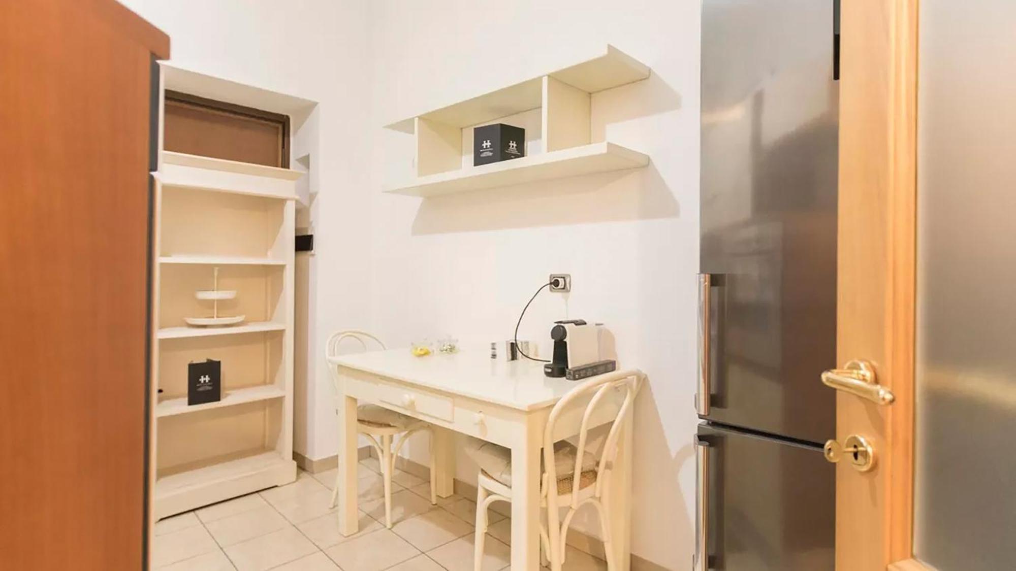 Classbnb - Two Apartments 400 Meters From The Duomo Milano Eksteriør bilde