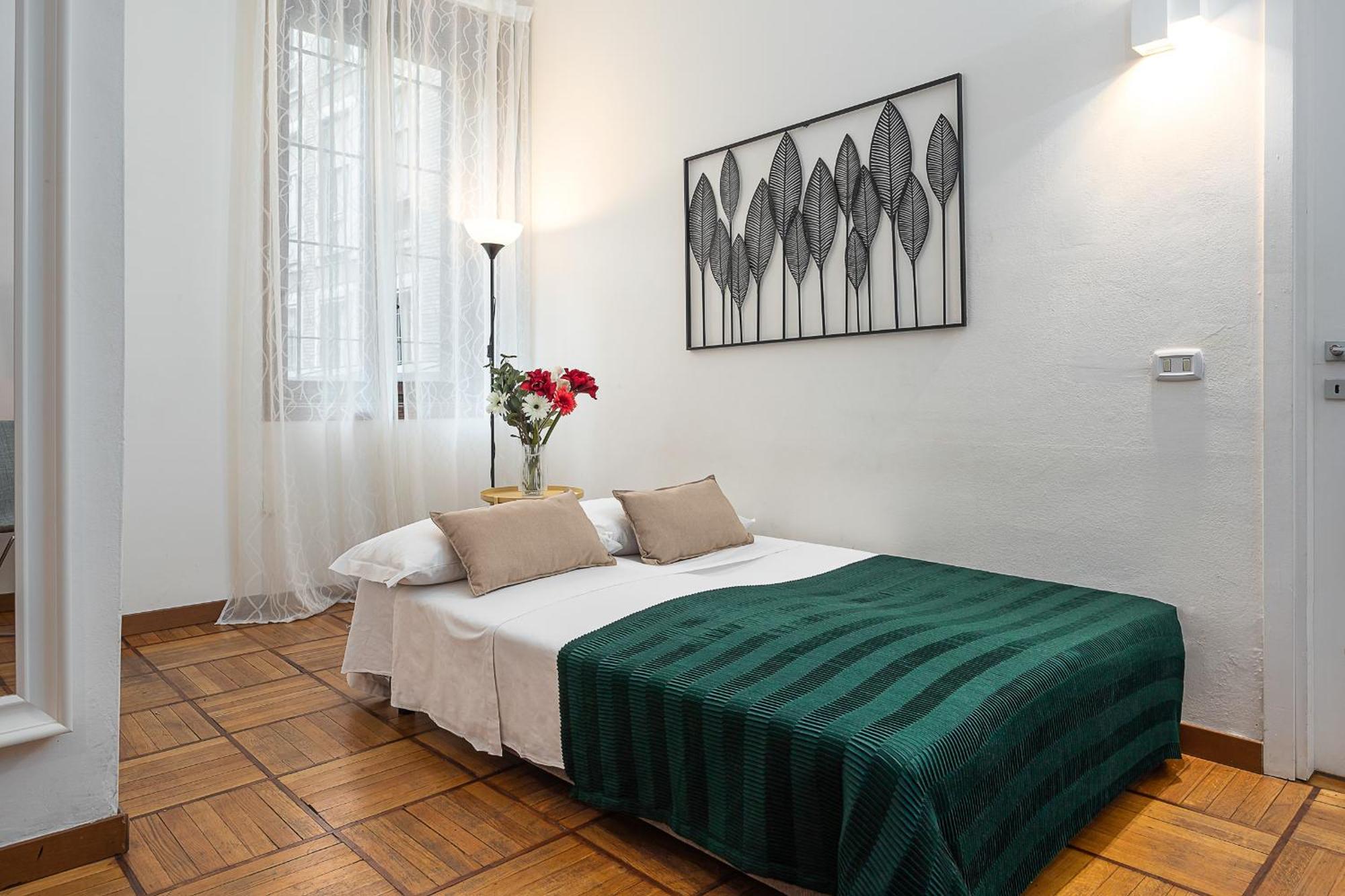 Classbnb - Two Apartments 400 Meters From The Duomo Milano Eksteriør bilde
